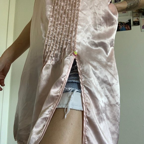 Vintage Slip Dress with custom embroidery - Picture 2 of 6